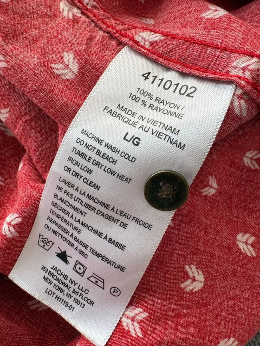 JACHS Girlfriend Short Sleeve Button-Up Shirt - Picture 3 of 6